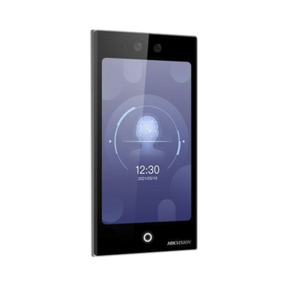 Terminal Facial Wifi Con Pantalla De 7 / Exterior Ip65 / 10, 000 Rostros Y 50, 000 Tarjetas / 10, 000 Huellas (Módulo Opcional) / Isapi / Isup 5.0 / Codigos Qr Y Bluethooth
